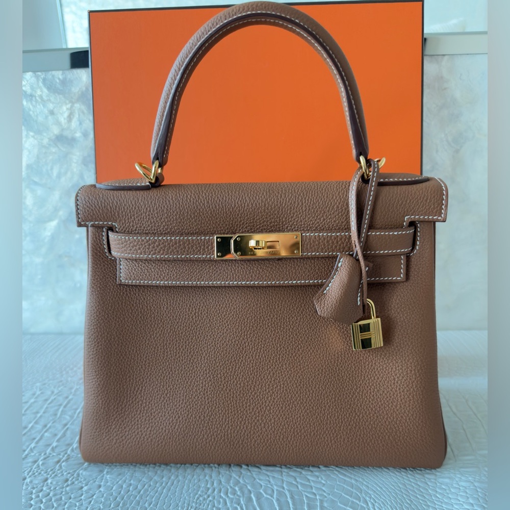 Hermès Kelly 28 in Togo Leather – Stamp Z (2021)